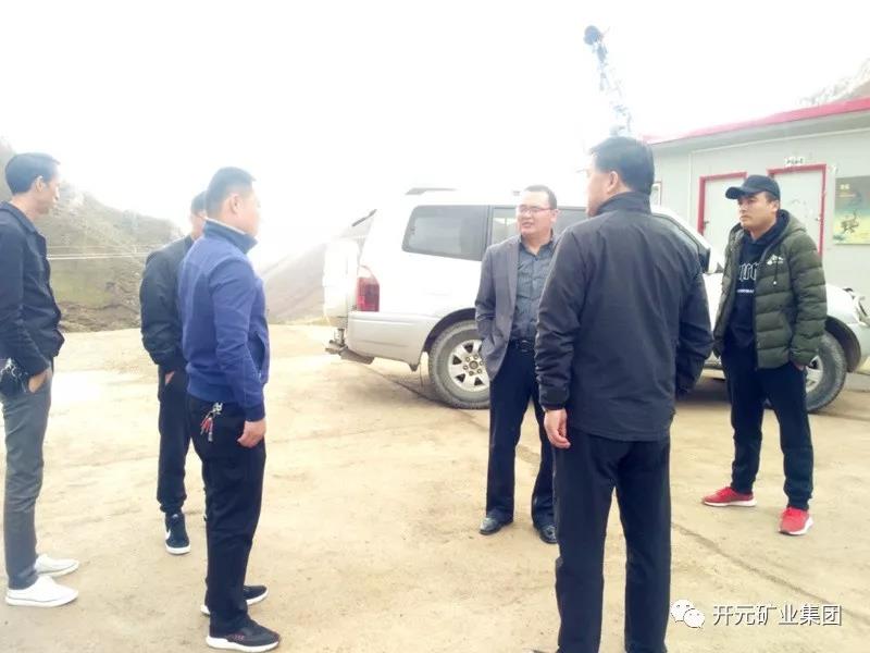 科學(xué)發(fā)展 統(tǒng)籌兼顧 穩(wěn)步生產(chǎn)│州、縣國(guó)土資源局領(lǐng)導(dǎo)赴興海銅鑫進(jìn)行年檢