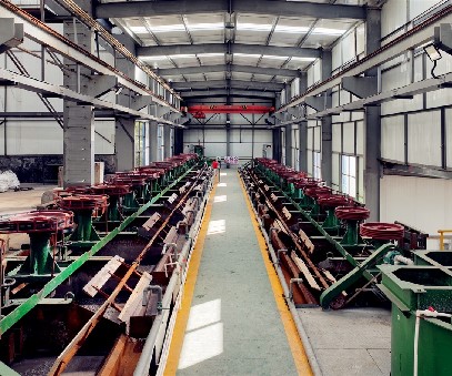 三班接力，晝夜不息｜王家河選礦廠里的堅守與傳承